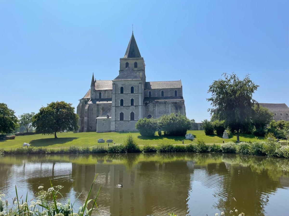 Le Courtil Villa Cerisy-la-Foret Eksteriør billede